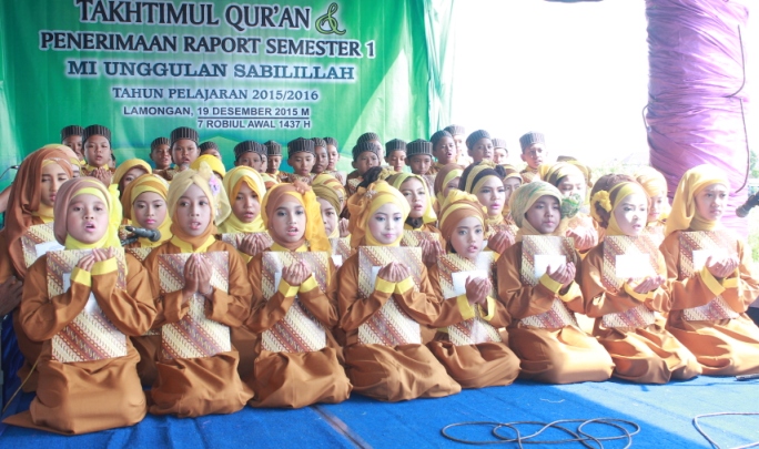 Read more about the article Takhtimul Qur’an Dan Penerimaan Raport