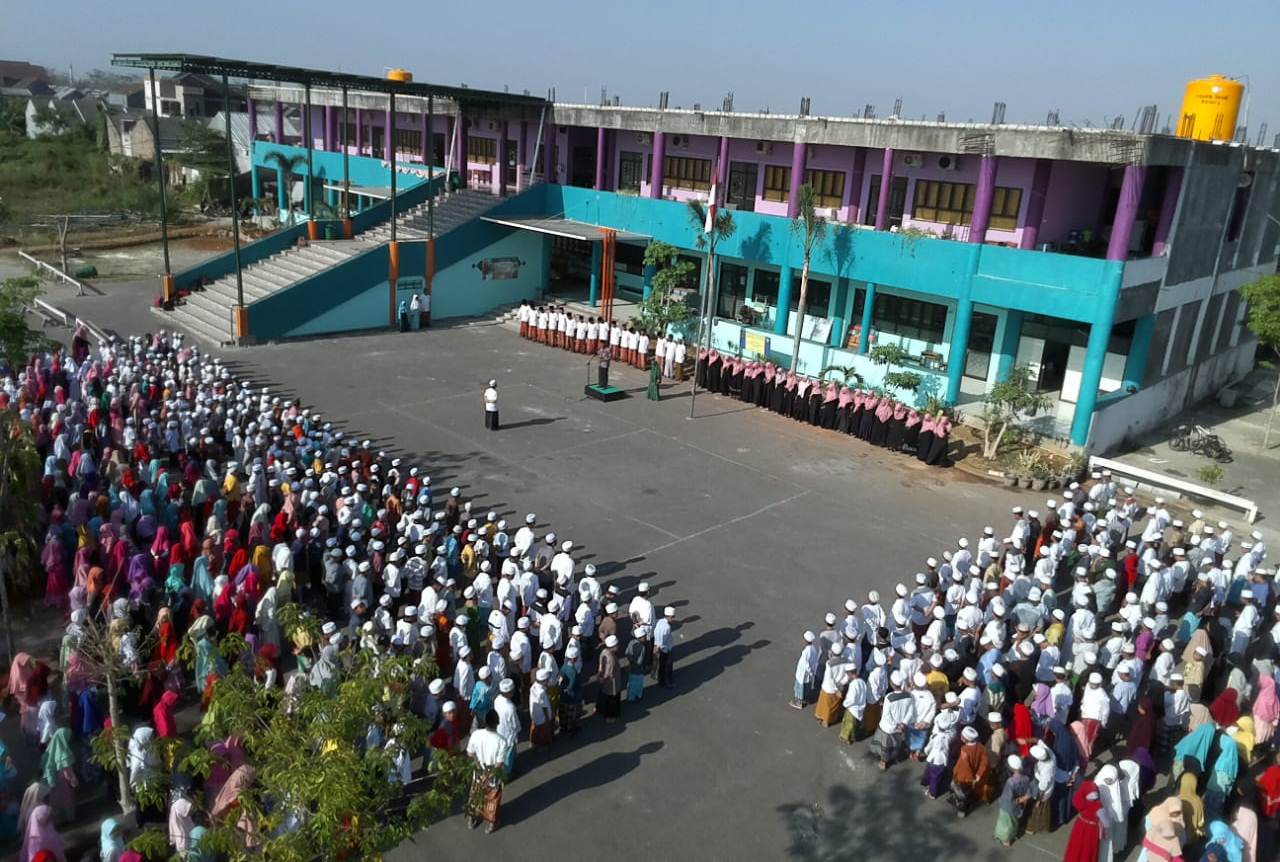 Read more about the article Upacara Peringatan Hari Santri Nasional