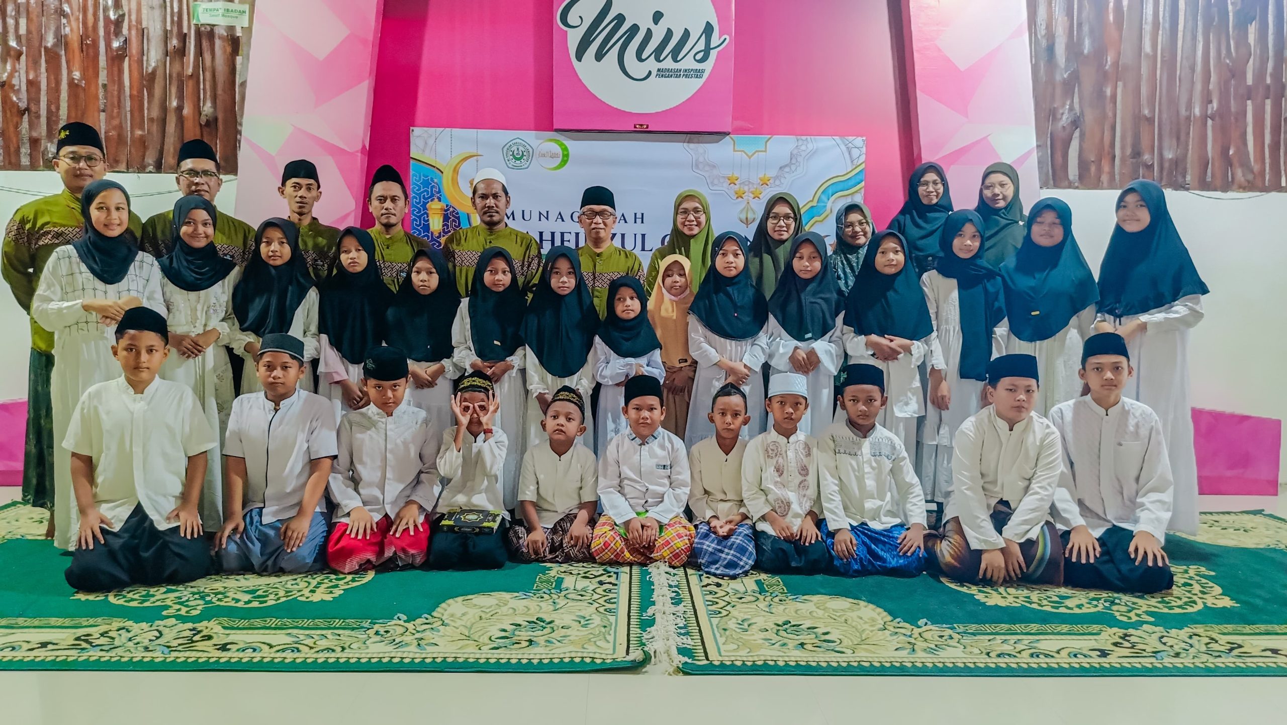 Read more about the article MI Unggulan Sabilillah Gelar Munaqosah Tahfidzul Qur’an Juz 1, 2, 29, dan 30